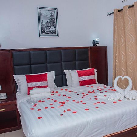 Mika Lodge لوساكا المظهر الخارجي الصورة
