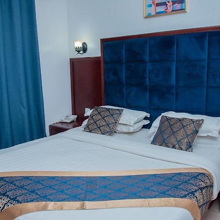 Mika Lodge لوساكا المظهر الخارجي الصورة